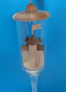 Pyramide im Glas, Luftschloss, Einzelst�ck